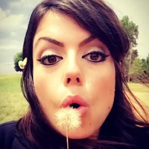 Meet your Posher, Pamela